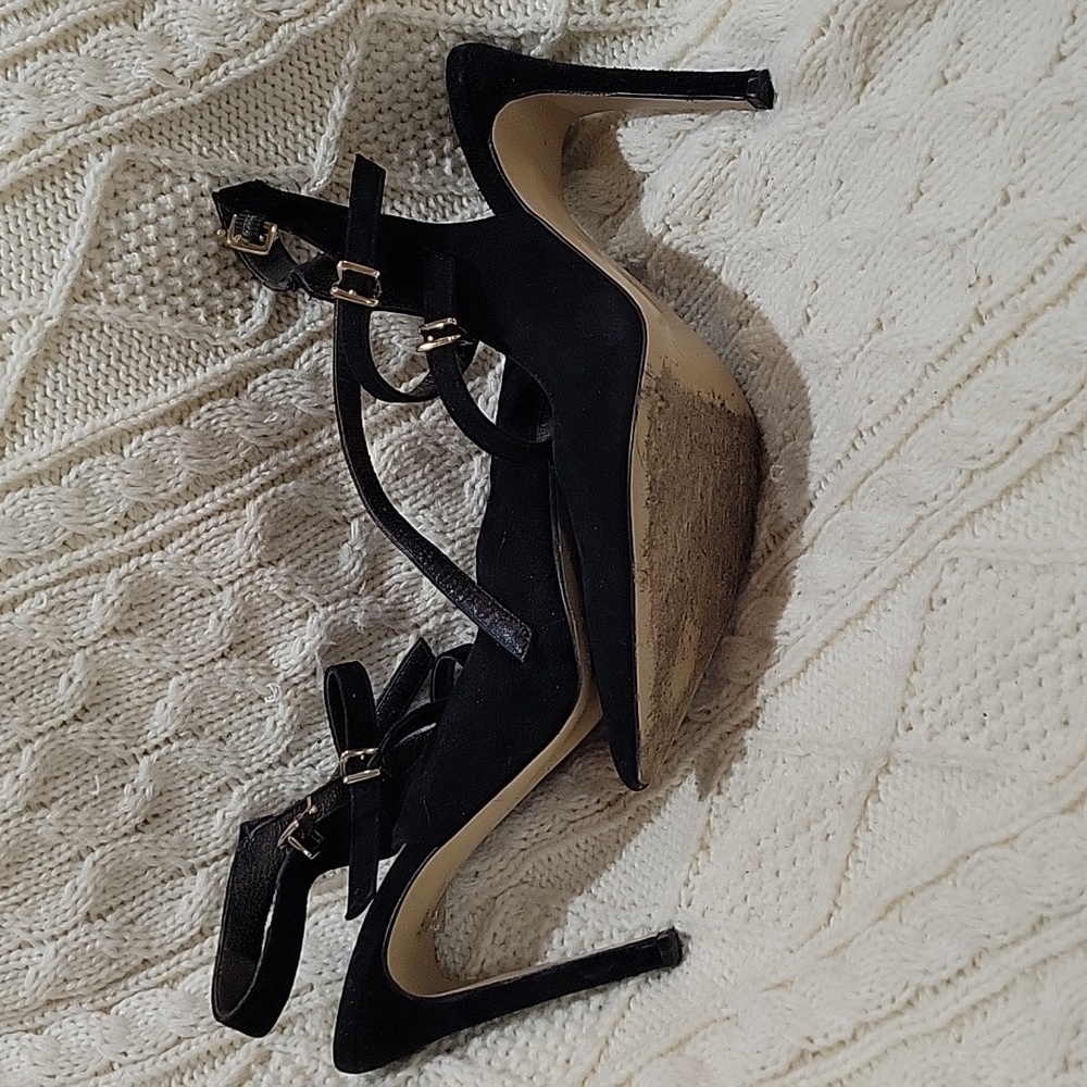 The Shoe Box - Picture 3 of 5